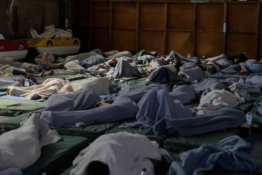 Ιστορίες αγνοουμένων από το Πακιστάν και τη Συρία, στη σκιά της τραγωδίας