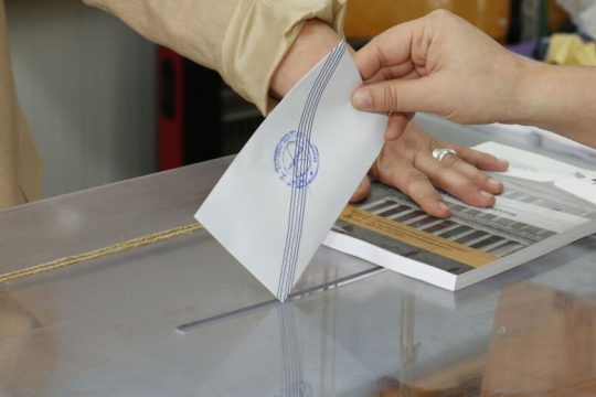 Τι θα ψήφιζε η Μπλανς Ντιμπουά;