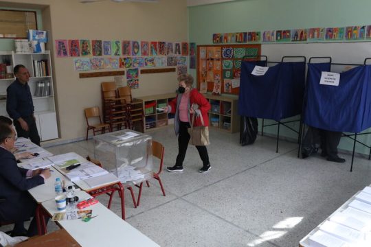 Ας ψηφίσουμε δημοκρατικά, προοδευτικά, αριστερά
