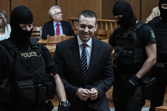 Δυστοπία 2028. ( Ή το χρέος να ενωθούμε στον αγώνα για να μη φτάσουμε εκεί)