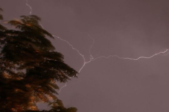 Το φαινόμενο της «ψυχρής λίμνης» φέρνει ακραίες καταιγίδες