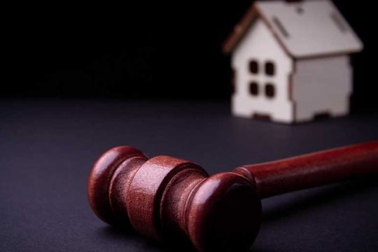 Μόλις 84 δανειολήπτες στο ενδιάμεσο πρόγραμμα προστασίας