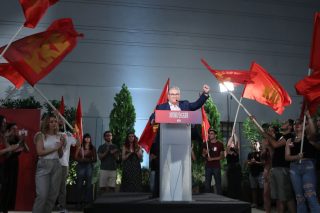 ΚΚΕ: Ικανοποίηση και αγώνας