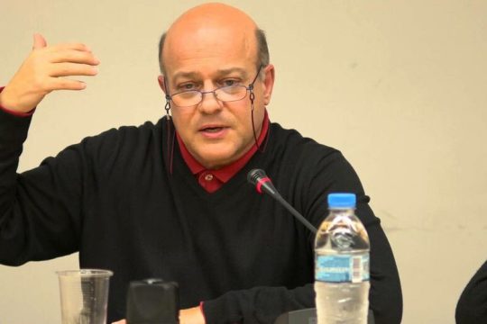 «Εμπρακτη στήριξη της χρήσιμης Αριστεράς»