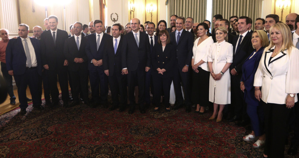 Ανησυχητικό το πρώτο δείγμα «συμβίωσης» νέας κυβέρνησης και ακροδεξιάς