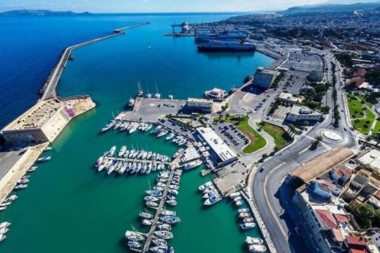 Αντιδράσεις για την πώληση του λιμένα Ηρακλείου