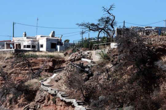 Δίκη Μάτι: Νοθεία στο βιβλίο πτήσεων κατήγγειλε αξιωματικός της Πυροσβεστικής