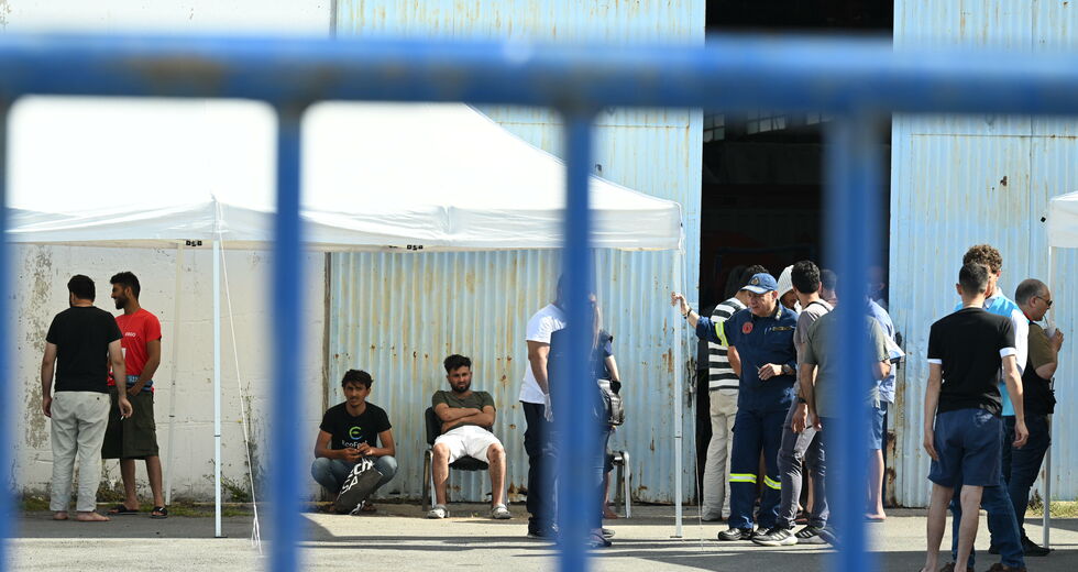 Το Πακιστάν θέλει διεθνή έρευνα για το ναυάγιο
