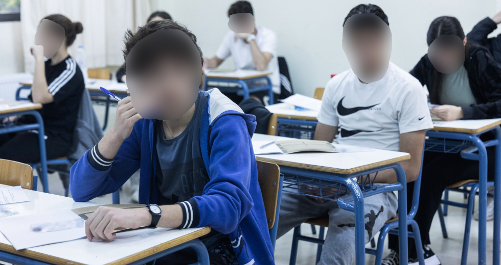 Mε Μαθηματικά σήμερα οι υποψήφιοι των ΕΠΑΛ στις πανελλαδικές