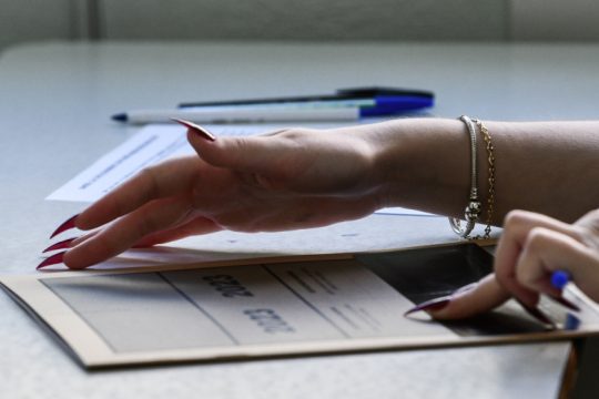 Θέματα και απαντήσεις στις σημερινές πανελλαδικές των ΕΠΑΛ