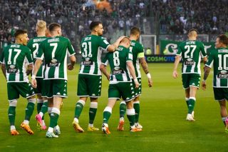 Προχωράει με τη Σλάβια και περιμένει τον Λινγκρ