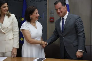 Αγραν εργαζομένων για τις επιχειρήσεις υποσχέθηκε ο Αδωνις Γεωργιάδης