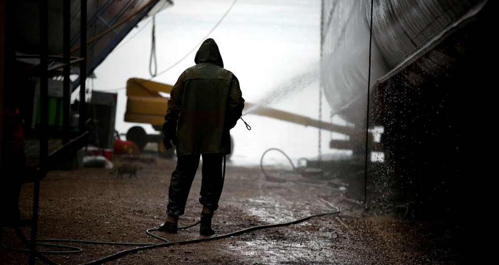 Εργατικό ατύχημα με δύο τραυματίες στη ναυπηγοεπισκευαστική ζώνη Κερατσινίου