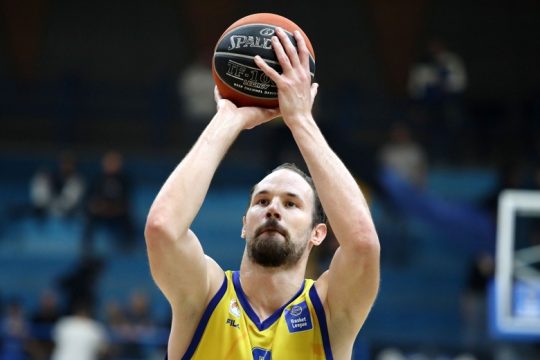 Μπίλαν, ο εγγυητής του Περιστερίου