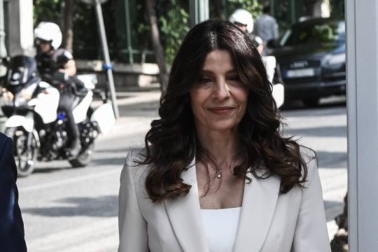Τσαπανίδου κατά Ν.Δ. για ψευδείς υποσχέσεις για προσλήψεις στο Δημόσιο