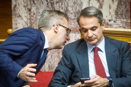 Ο ΣΥΡΙΖΑ ξεσκεπάζει την «προγραμματική απάτη» της Ν.Δ.