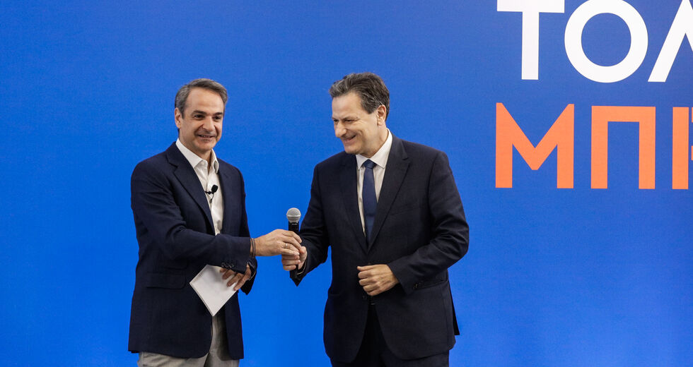 Σκυλακάκης εκθέτει Μητσοτάκη
