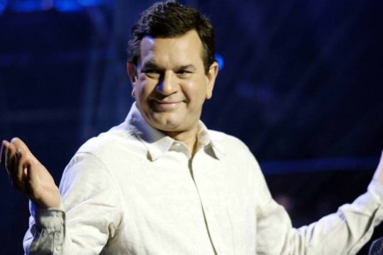 «Μπλόκο» στον ύμνο της «Νίκης» από τη δημιουργό του τραγουδιού, Στ. Σπανουδάκη