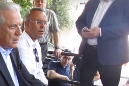 Ο Σταϊκούρας δικαιολογεί την πώληση «κοψοχρονιά» δανείων στα funds