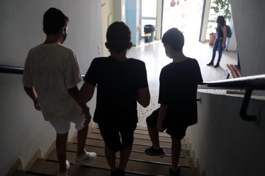 ΟΙΕΛΕ: Μπαράζ καταγγελιών για το μεγάλο παζάρι της εκπαίδευσης