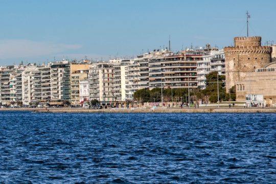Πρώτο «όχι» στην πλωτή εξέδρα αερίου στη Θεσσαλονίκη
