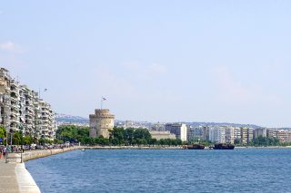 Ζήτω η «Δημοκρατία»!
