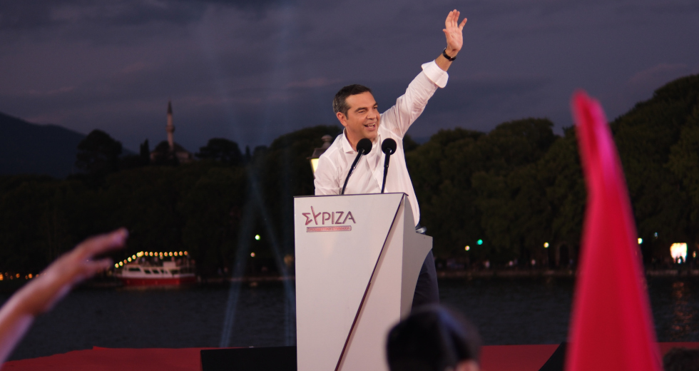 Σφυροκόπημα Τσίπρα για τη Ροδόπη: Χρεοκόπησαν σε δημόσια θέα