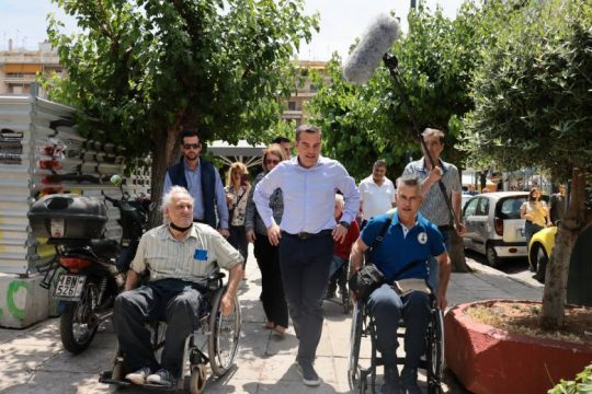 Μήνυμα ελπίδας και μια υπόσχεση στα άτομα με αναπηρία από τον Αλ. Τσίπρα