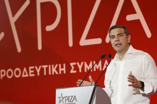 Ο Αλ. Τσίπρας παρουσιάζει το πρόγραμμα του ΣΥΡΙΖΑ για την Υγεία [LIVE]