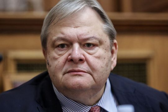 Ο Βενιζέλος αδειάζει τη Νέα Δημοκρατία για τη Ροδόπη
