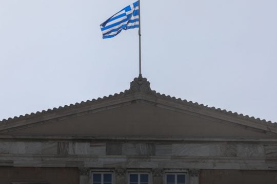 Υπέρ των ισχυρών