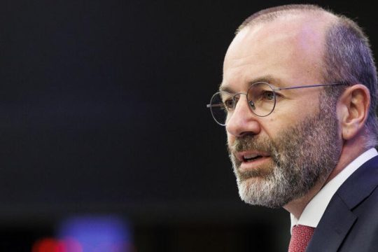 Ευρωδεξιά ψηφοθηρία κατά περιβάλλοντος
