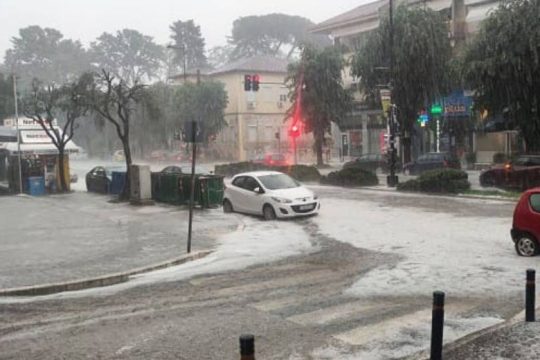 Πρωτοφανής χαλαζόπτωση στα Γιάννενα