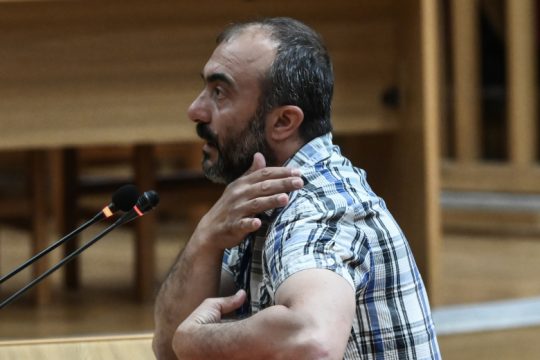 Δίκη Χ.Α.: «Ζούμε από θαύμα» κατέθεσε ο Σωτήρης Πουλικόγιαννης