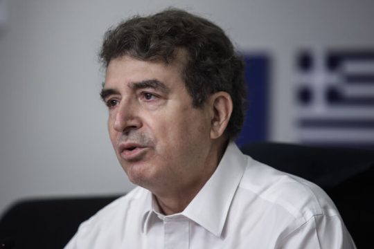 Εξοργιστική επίθεση Χρυσοχοΐδη στον παραιτηθέντα διοικητή του Βενιζέλειου νοσοκομείου