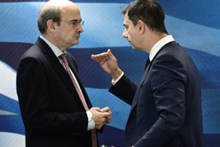 Προς πρωτογενές πλεόνασμα 3 δισ. ευρώ το 2023