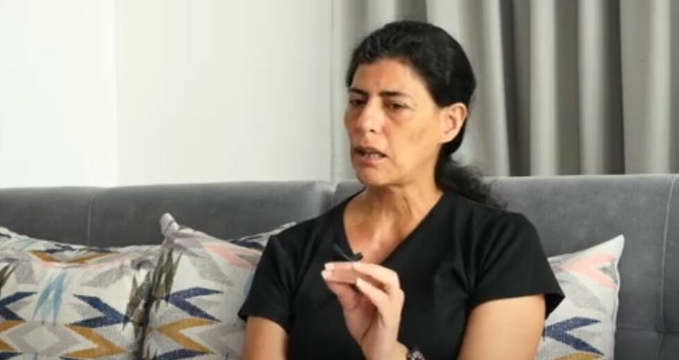 Η ΕΛ.ΑΣ. έδιωξε από τη χώρα τη Λιβανέζα αγωνίστρια Σούχα Μπεσάρα