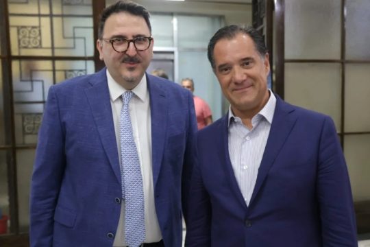 Ο υπουργός Εργασίας Αδωνις Γεωργιάδης με τον διοικητή του ΝΑΤ Κωνσταντίνο Τσαγκαρόπουλο