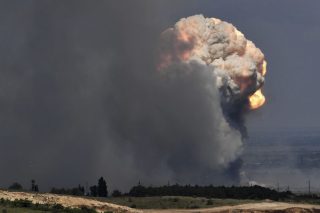 Αποκομμένη από τη θάλασσα η Ουκρανία μετά τις επιθέσεις