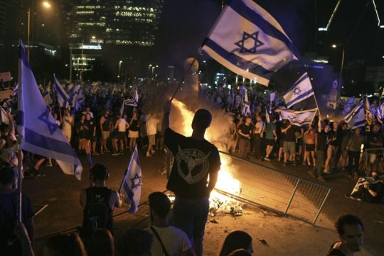 Ομοβροντία αντιδράσεων για το «πραξικόπημα» Νετανιάχου