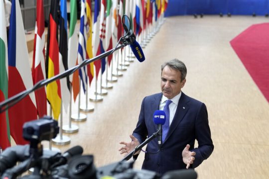 Επενδύει σταθερά στην «κουλτούρα των εκκενώσεων» ο Μητσοτάκης