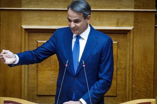 Βαρύγδουπο αφήγημα Μητσοτάκη στις προγραμματικές