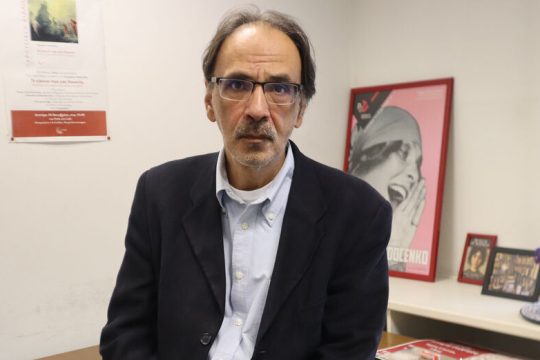 Ο μύθος της «αριστείας» και η εναλλακτική του κοινωνικού ελέγχου