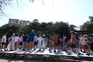 Ακρόπολη, τουρίστες