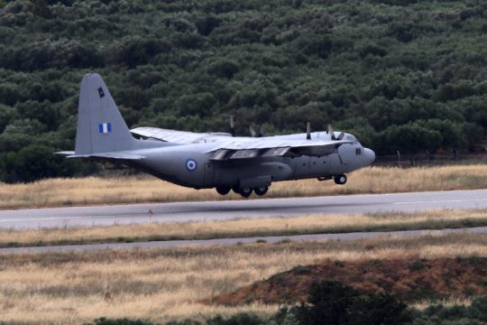 Aναχωρεί C130 για τη Ρόδο με αστυνομικούς της ομάδας ΔΙΑΣ