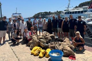 Thalassa σημαίνει Αλόννησος…