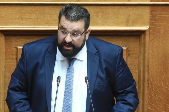 Ξανά ευχαριστίες -και από του βήματος της Βουλής- στον Κασιδιάρη από τους Σπαρτιάτες