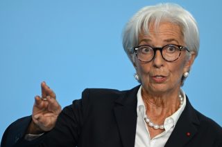 Η ΕΚΤ θ’ αυξήσει τα επιτόκια εν μέσω ασαφών προοπτικών για τον πληθωρισμό