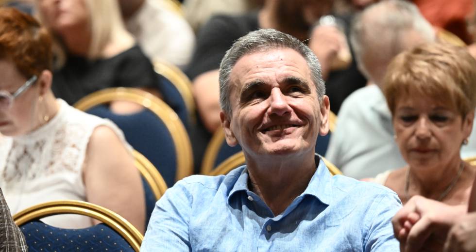 Ευ. Τσακαλώτος: Συνέχεια, τομή, αλλά και αναστοχασμός και συλλογικότητα