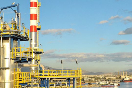 Να επιστρέψουν στο Δημόσιο και οι μετοχές των πρώην ΕΛ.ΠΕ.